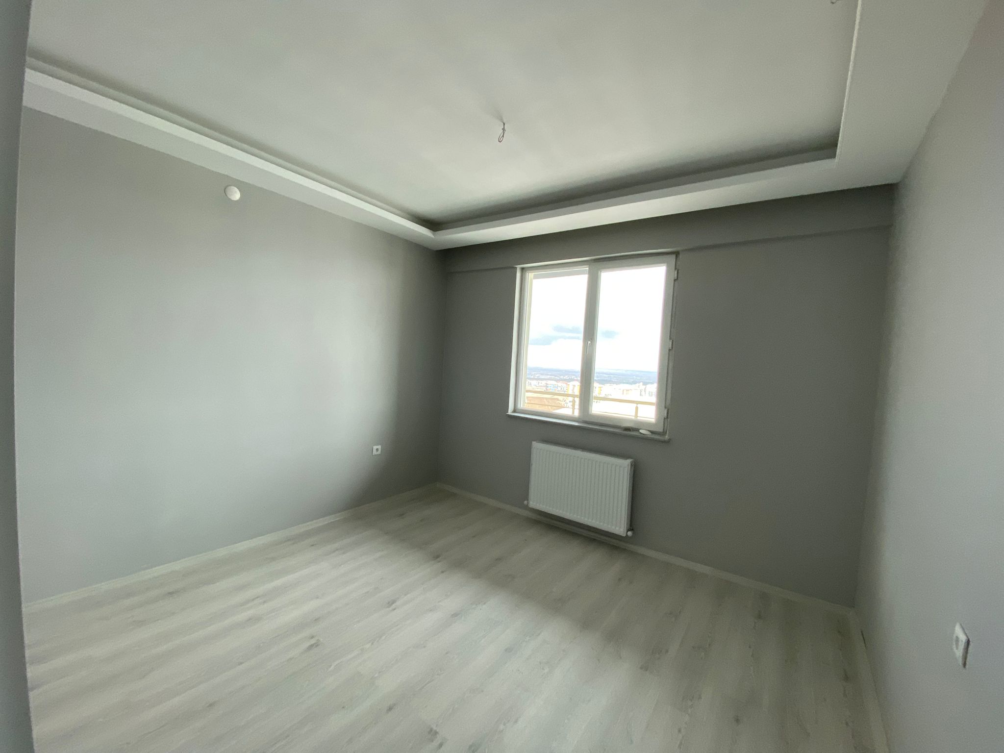 YILDIZKENT'TE NERGİS SİTESİ'NDE 1+1 DAİRE